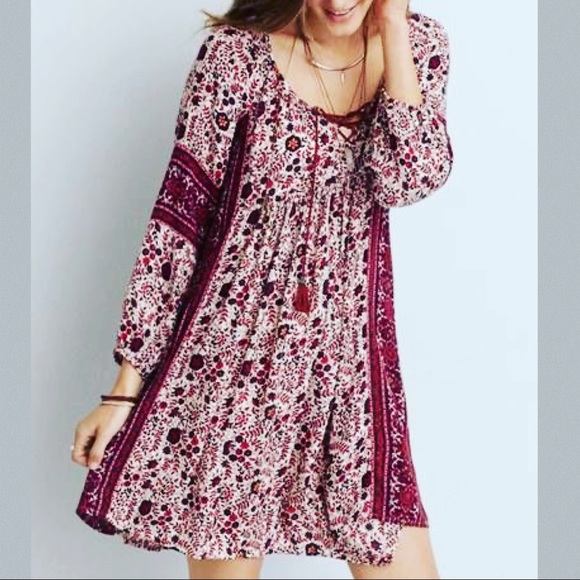 American Eagle Outfitters Dresses & Skirts - American Eagle Floral Shift Dress